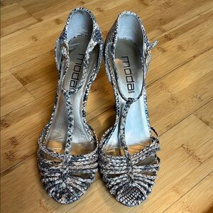 Moda Spana Snakeskin Strappy Heels